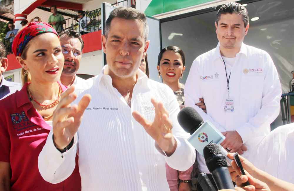 Realiza Murat 6ª audiencia pública de su mandato en San Pedro Mixtepec