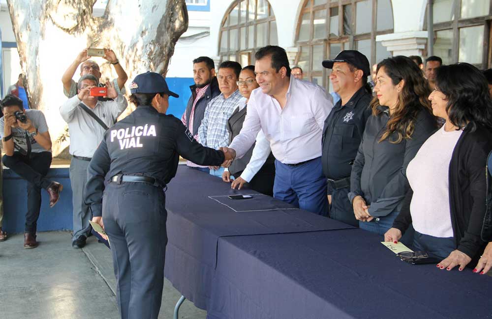Reconoce edil García Jarquín trabajo de la Policía Municipal