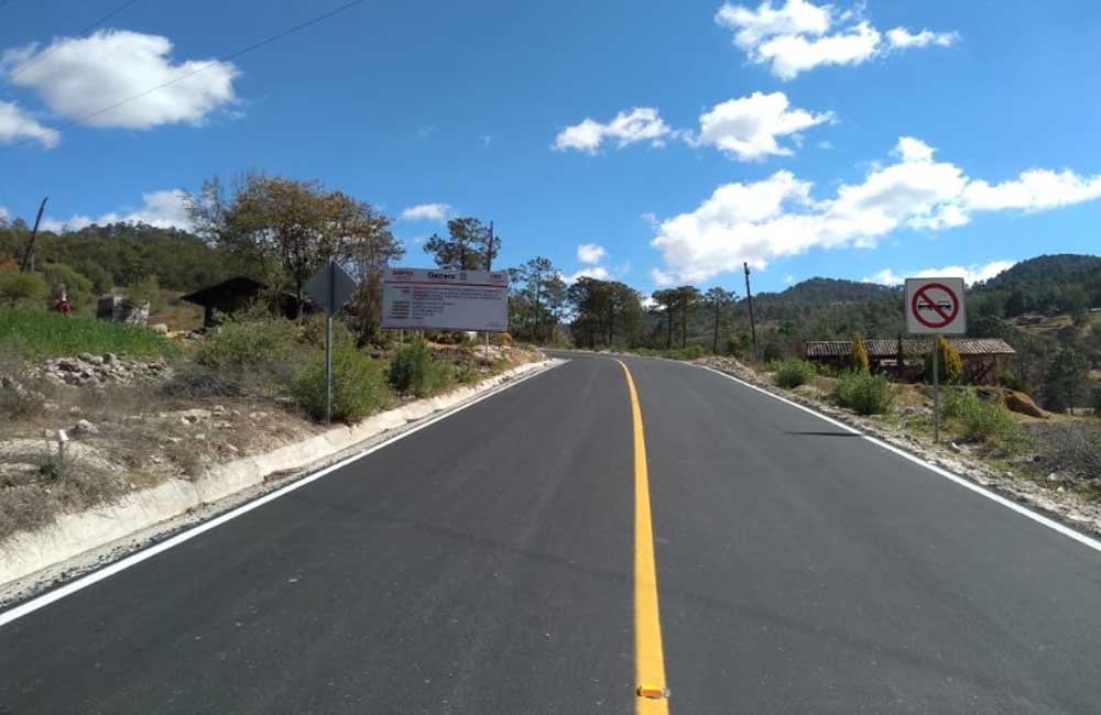 Concluye CAO rehabilitación de 2.8 km de carretera en distrito de Tlaxiaco