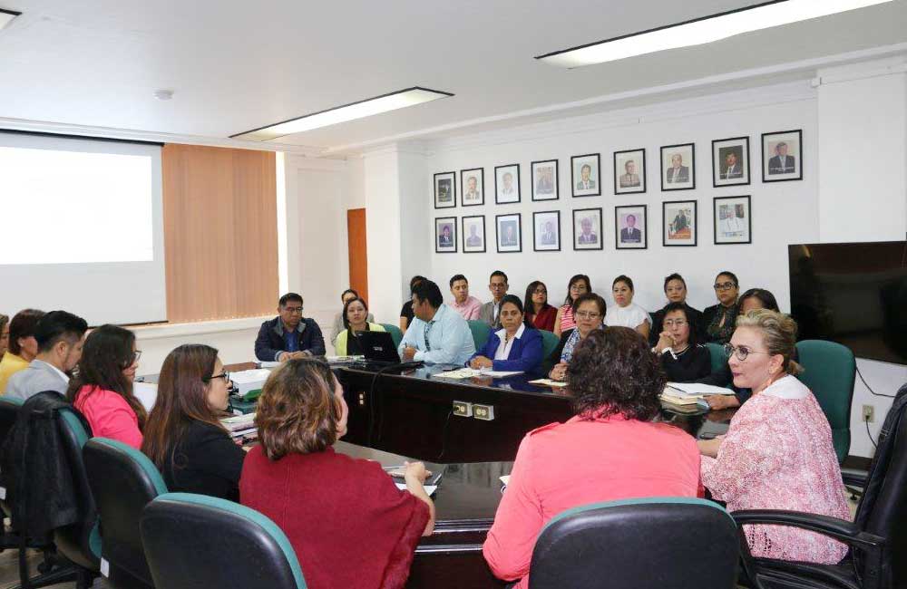 Delegada del IMSS se reúne con trabajadores para fortalecer servicios en Oaxaca