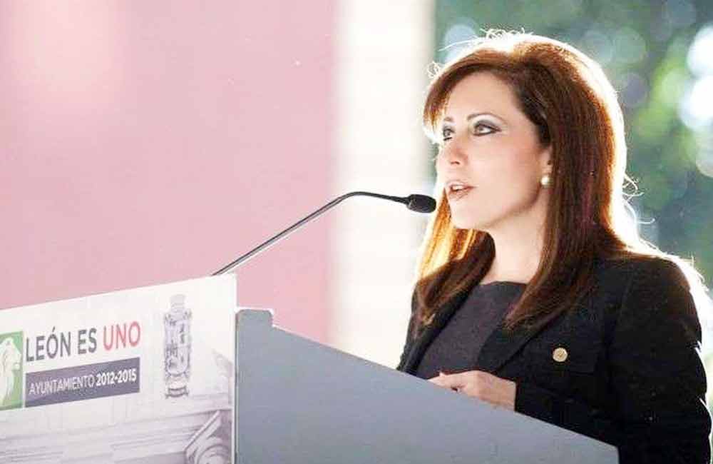 Dan formal prisión a ex alcaldesa priista Bárbara Botello