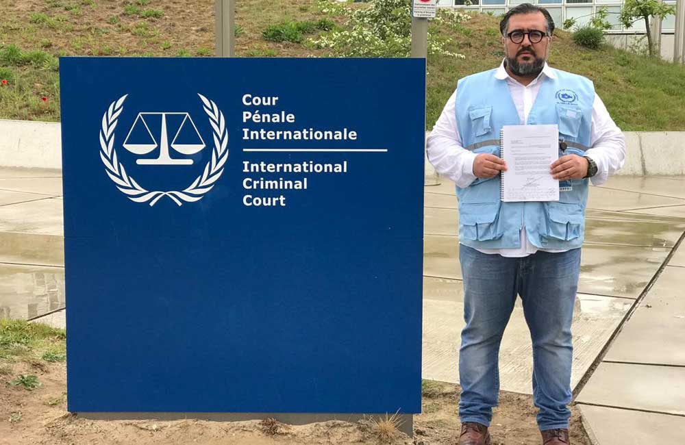 Denuncia Peimbert en La Haya a Ulises, Fox y Calderón por crímenes de Estado en Oaxaca