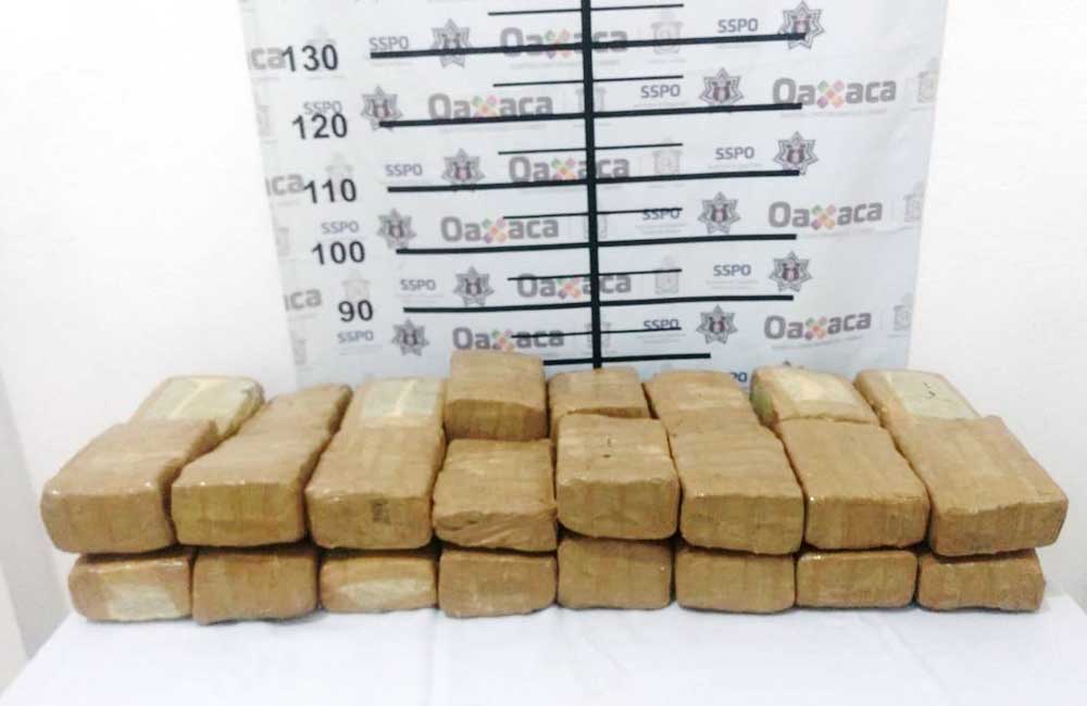 Confisca BOM 32 kilos de marihuana prensada en pacas