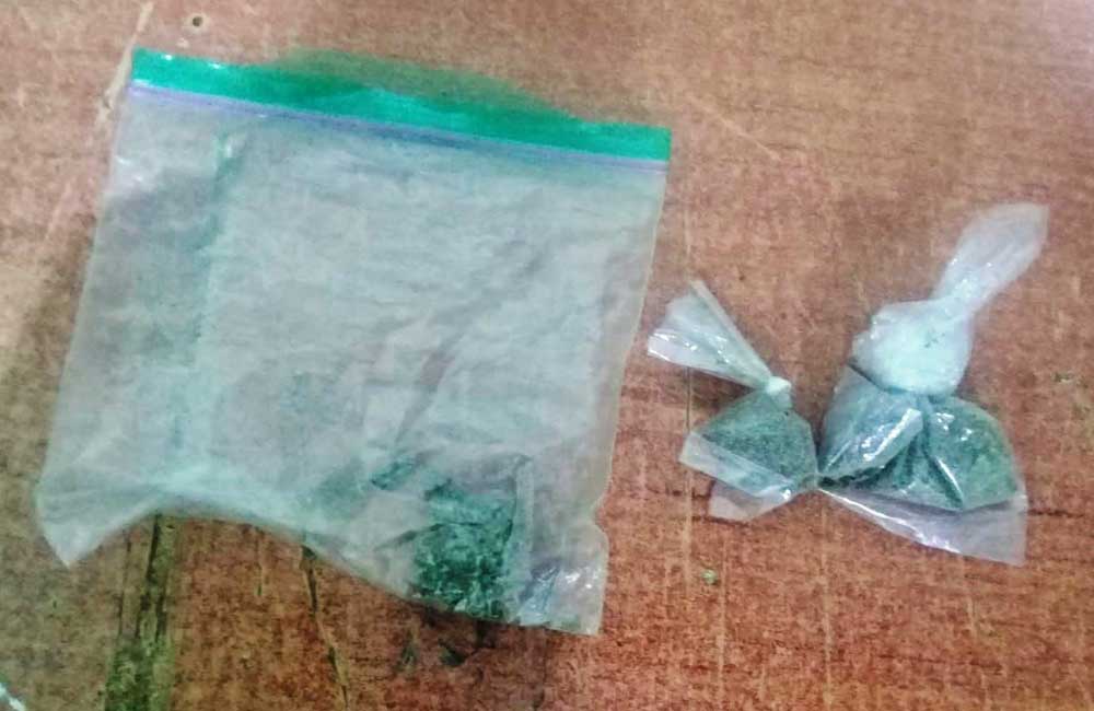 Detiene Policía Estatal a dos personas por llevar drogas en Huajuapan