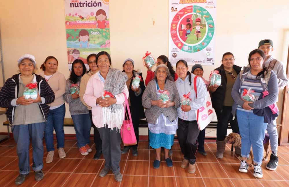 Verifica DIF nacional comedores comunitarios en el Estado de Oaxaca