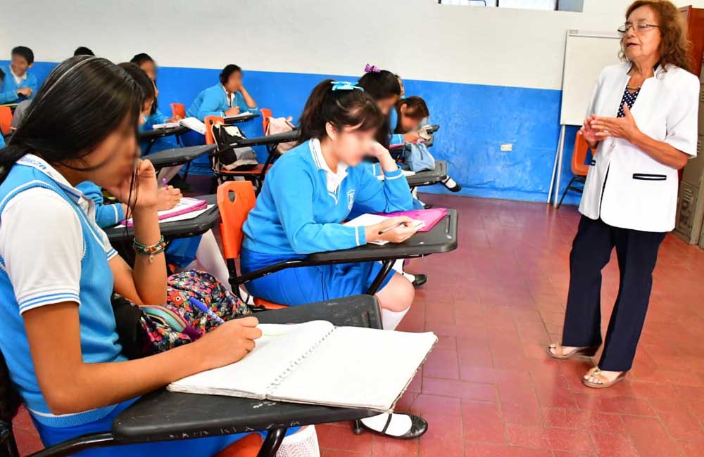 Garantiza IEEPO entrega de documentos en escuelas de Oaxaca