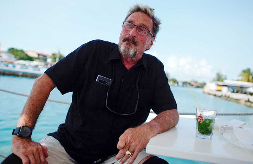 Arrestan a John McAfee, creador del antivirus McAfee