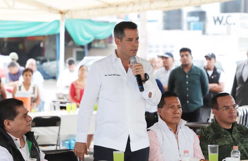 Anuncia Murat proyecto para rehabilitar el centro comercial más grande de Oaxaca