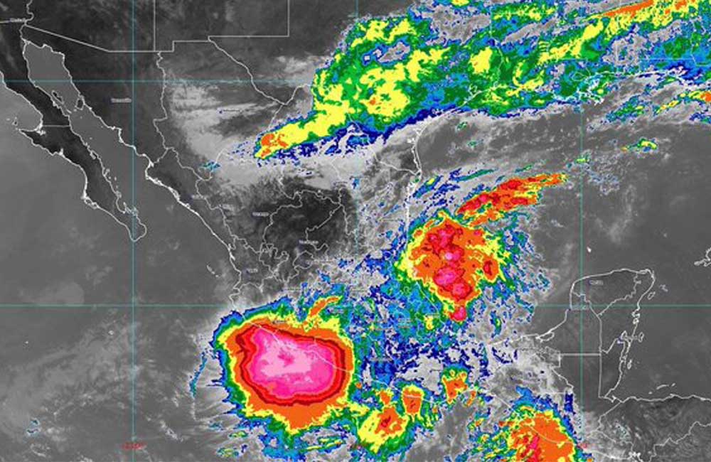 Llega a Oaxaca el ciclón tropical ’17-E’ con vientos sostenidos de 75 km/h
