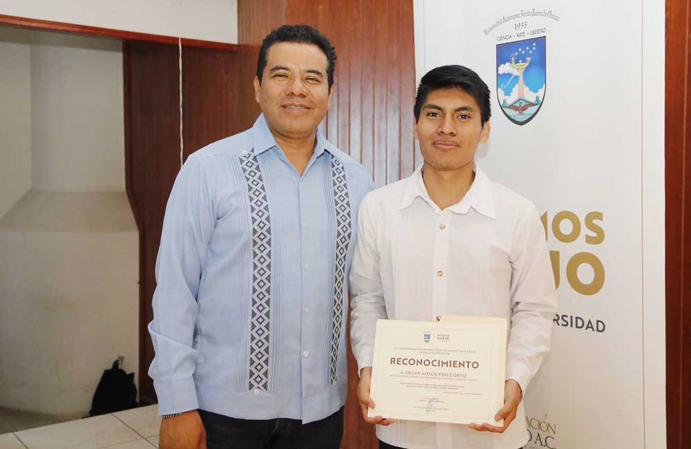 Premio Nacional de la Juventud 2019 para estudiante de la UABJO