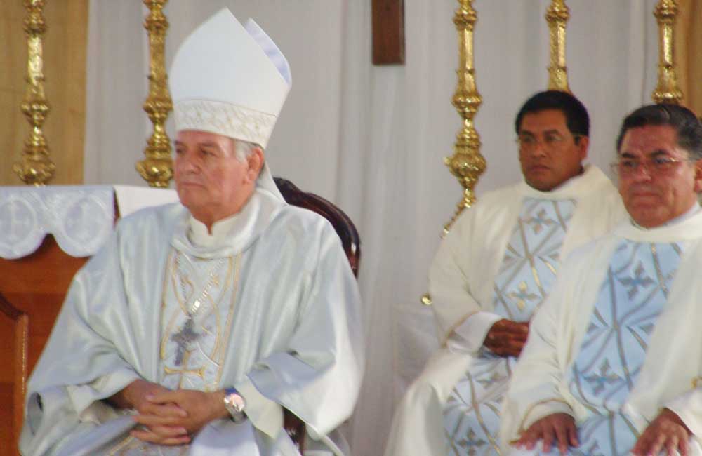 Faltan sacerdotes, pero éstos no se hacen de la noche a la mañana: Arzobispo