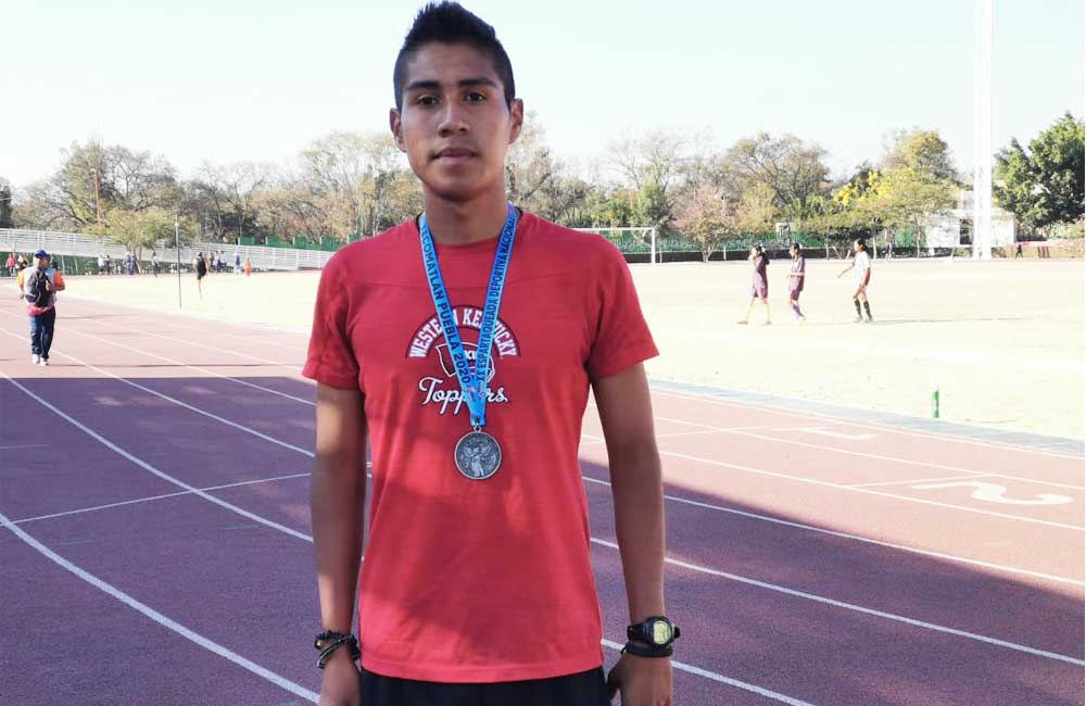 Gana estudiante de la UABJO medalla de plata en la XX Espartaqueada Deportiva Nacional