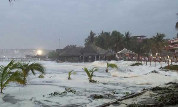 Alerta CEPCO por ‘evento de mar de fondo’ en la Costa de Oaxaca