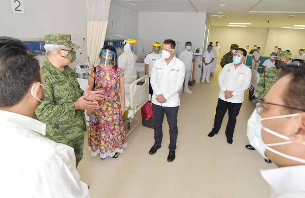 Entrega Murat hospital de Juchitán reconvertido a espacio Covid-Insabi
