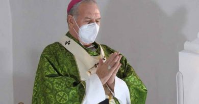 Vamos bajándole; si se contagian menos, se mueren menos: Arzobispo Vamos bajándole; si se contagian menos, se mueren menos: Arzobispo