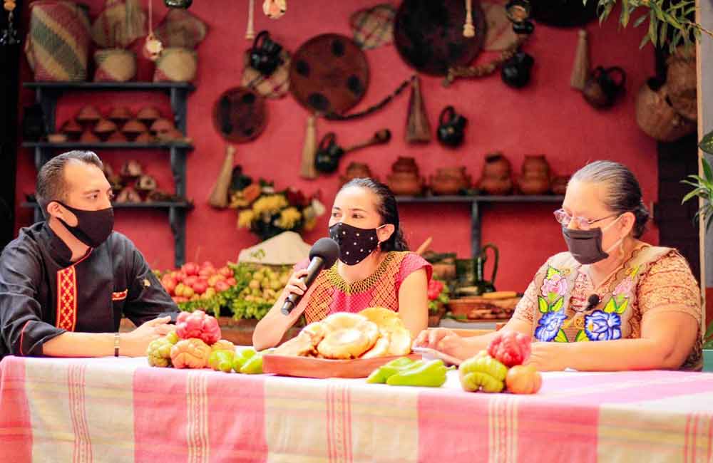 Realiza Escuela de Gastronomía UABJO su programa ‘Guelaguetza culinaria’