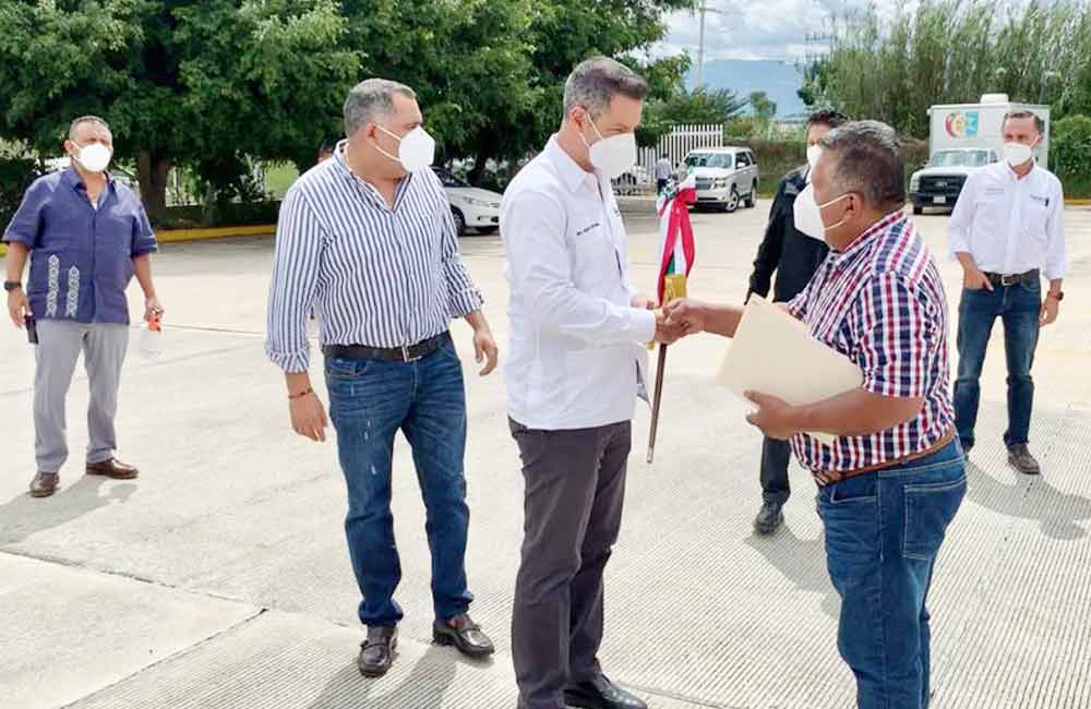 Gobierno estatal regulariza predios de hospitales en San Bartolo Coyotepec