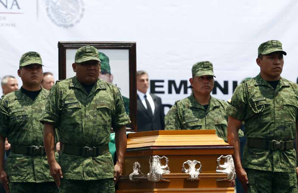 La Sedena de Enrique Peña Nieto borró ejecuciones extrajudiciales