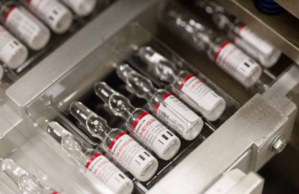 Venderá Rusia 32 millones de dosis de vacuna vs Covid-19 a farmacéutica mexicana