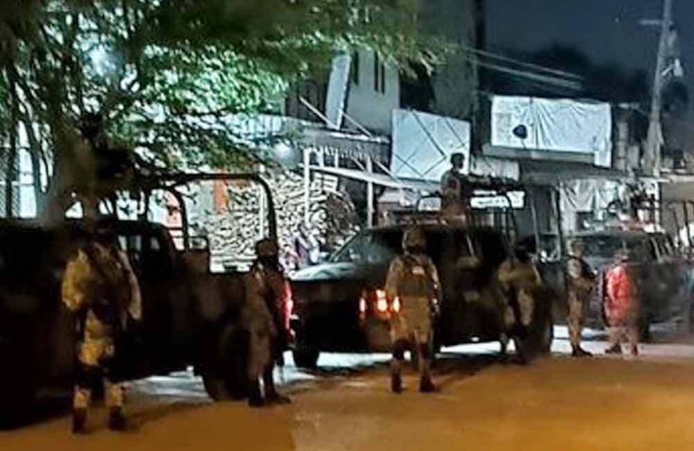 Autodefensas de Guerrero atacan a balazos a personal de la SSPO