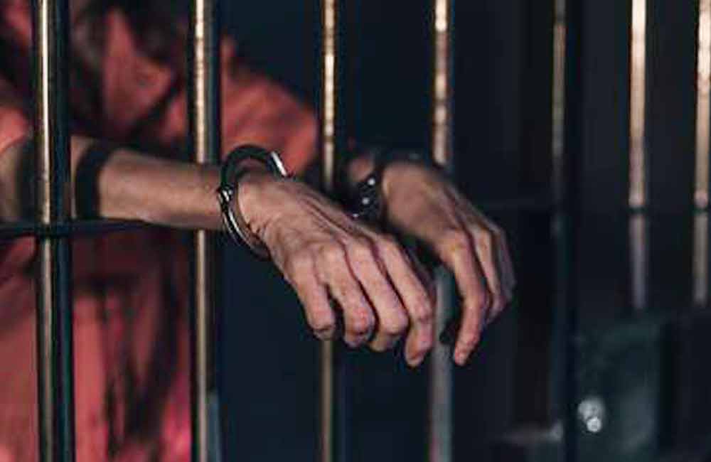 Encarcelado, presunto abusador sexual de su propia hija en Putla