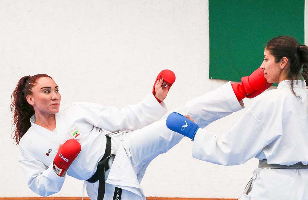 Reanuda la karateca oaxaqueña Xhunashi Caballero, su camino clasificatorio a Tokio 2021 con apoyo del Incude