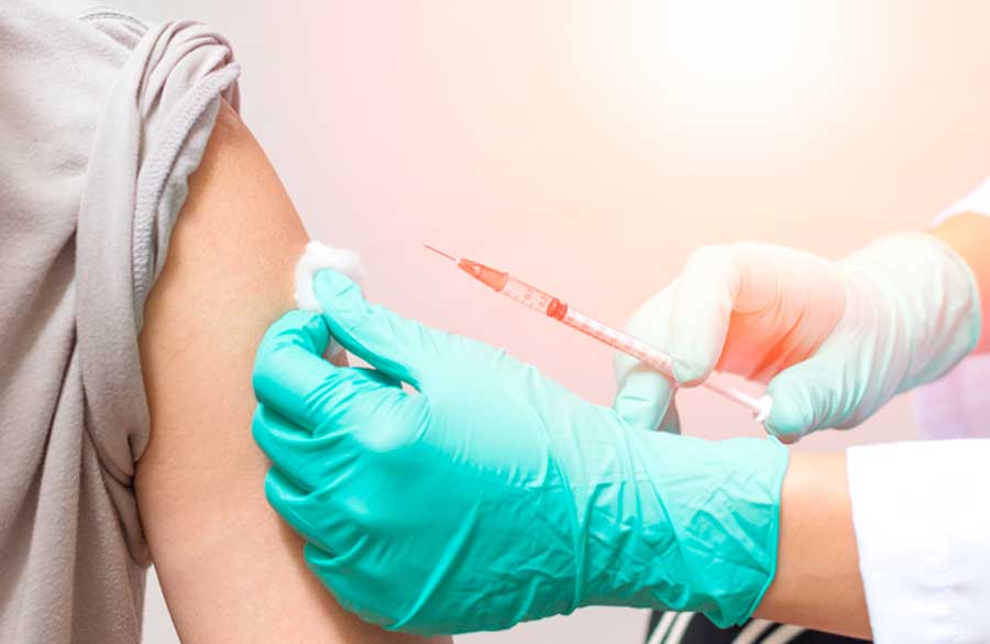 Abren registro de vacunación anti-Covid para personas de 40 a 49 años
