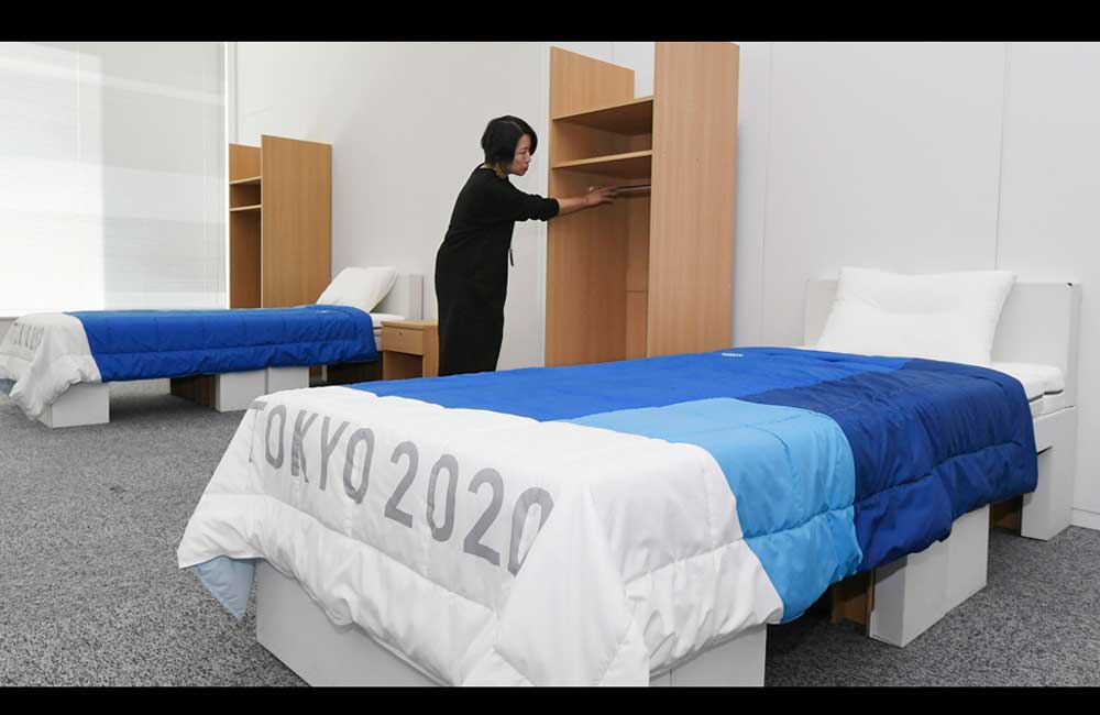 Atletas de Juegos Olímpicos de Tokio dormirán en “camas antisexo”