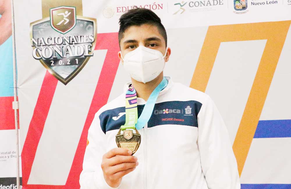 Gana Santiago Gallardo medalla de Oro para Oaxaca en taekwondo