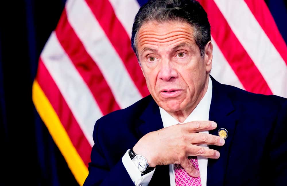 Renuncia el gobernador de Nueva York, Andrew Cuomo, denunciado por acoso sexual