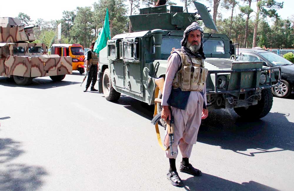Talibanes se apoderan de 11 capitales de provincias de Afganistán en 7 días