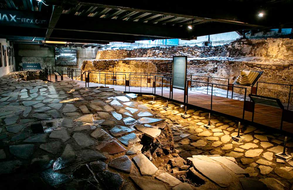 Emerge Tenochtitlan por las ventanas arqueológicas de la Ciudad de México