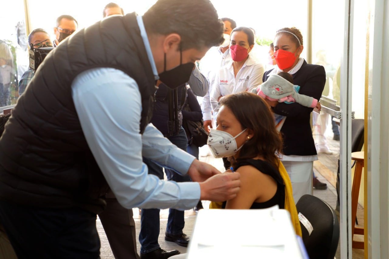Arranca Alejandro Murat “Campaña de vacunación contra la influenza” en Oaxaca