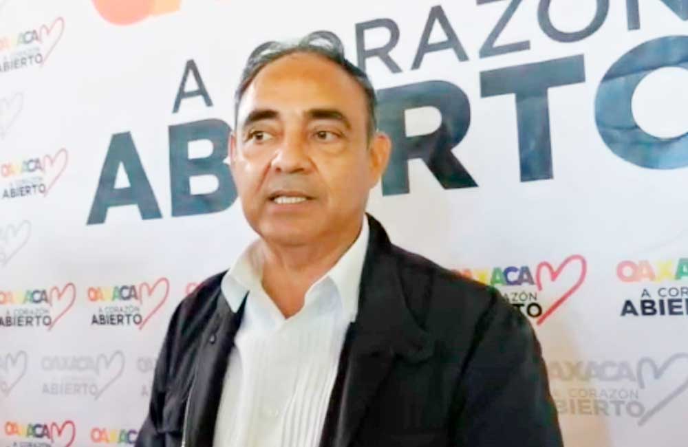 Alberto Esteva afirma que no necesita ser gobernador para ayudar a la gente