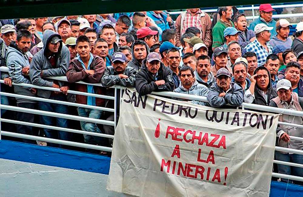 Pobladores de San Pedro Quiatoni exigen detener la explotación que realizan las empresas mineras