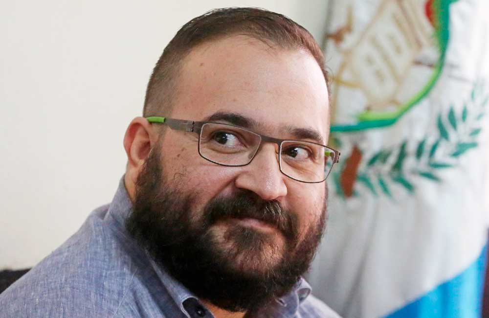 Javier Duarte consigue suspensión contra orden de aprehensión