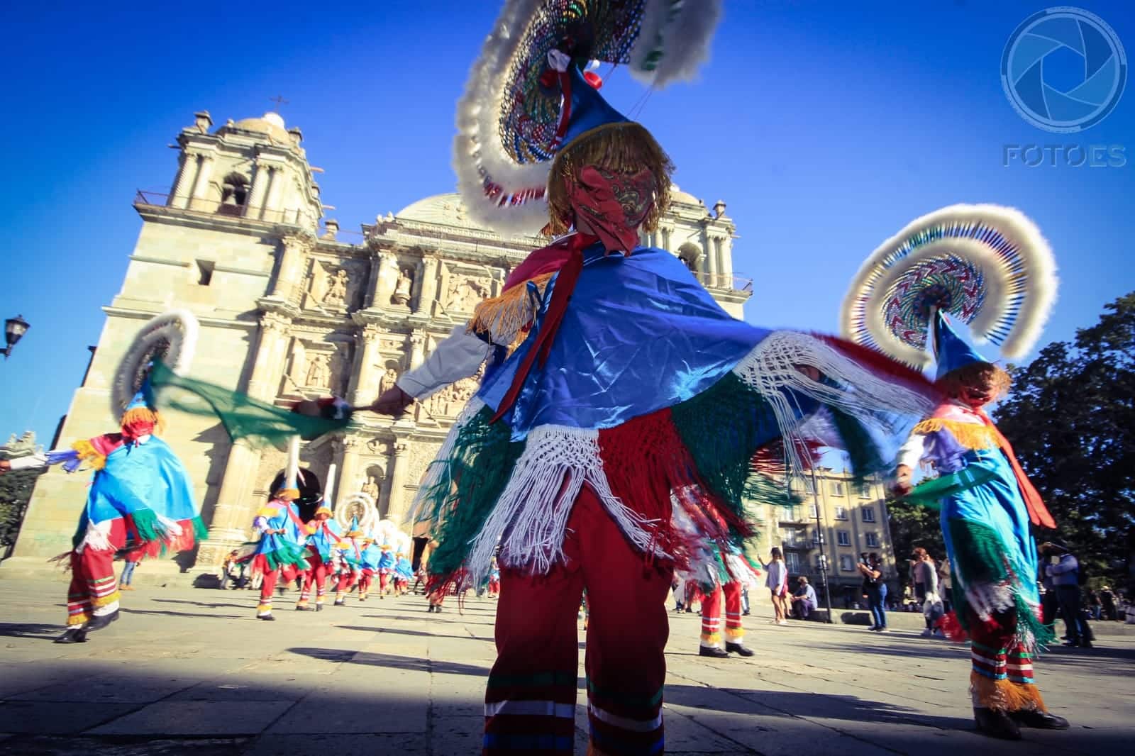Danza de Quetzales de Puebla en Oaxaca