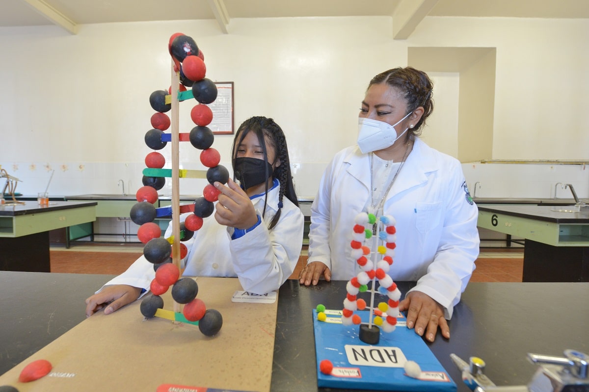 Exhorta IEEPO a fomentar la participación de niñas y adolescentes en la ciencia