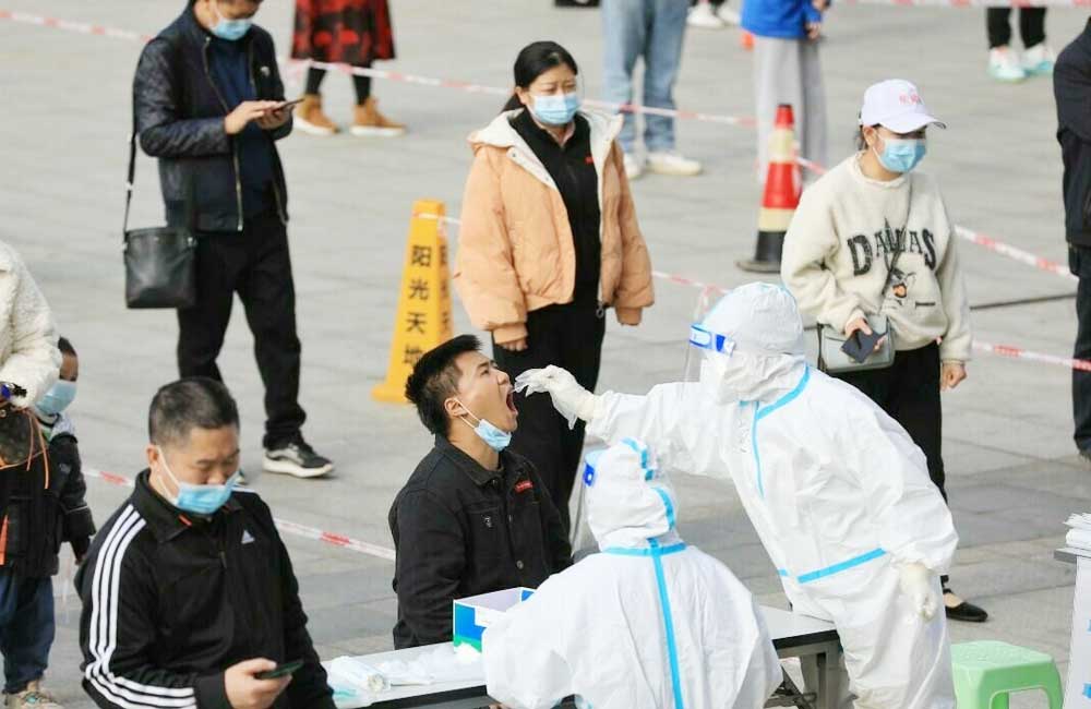 China vuelve al confinamiento tras el peor brote de Covid desde el inicio de la pandemia