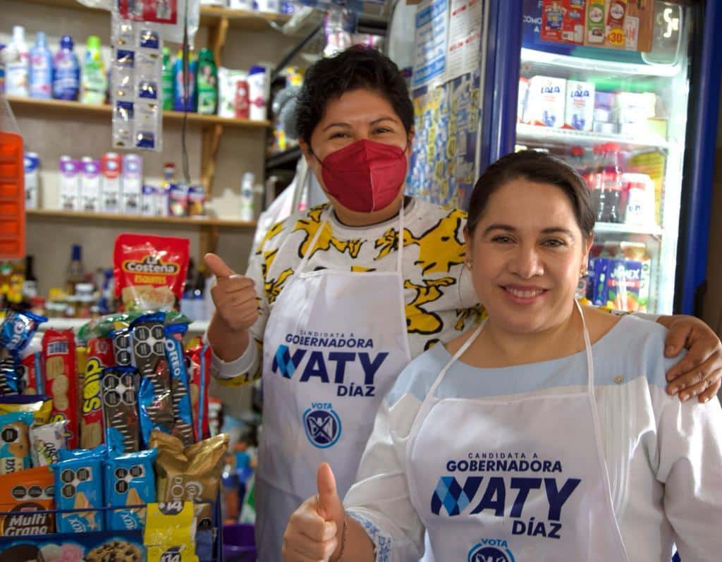 Piden comerciantes a Naty Díaz, cambiar a los políticos de siempre