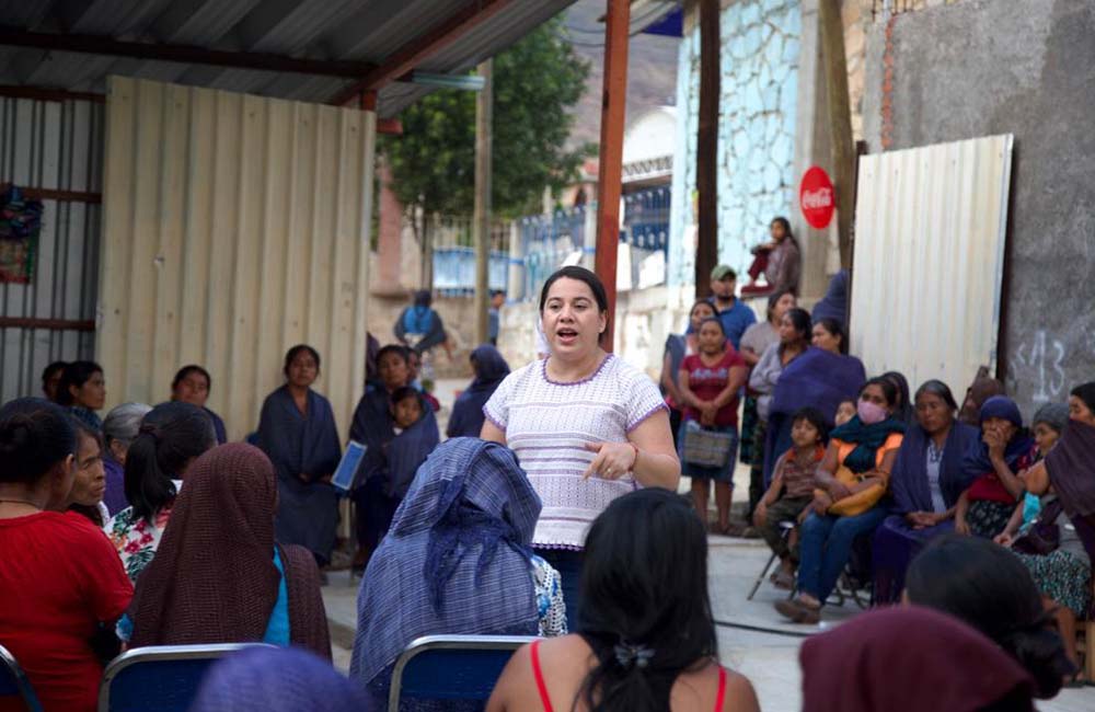 Comunidades de Ocotlán piden a Naty Díaz atención médica