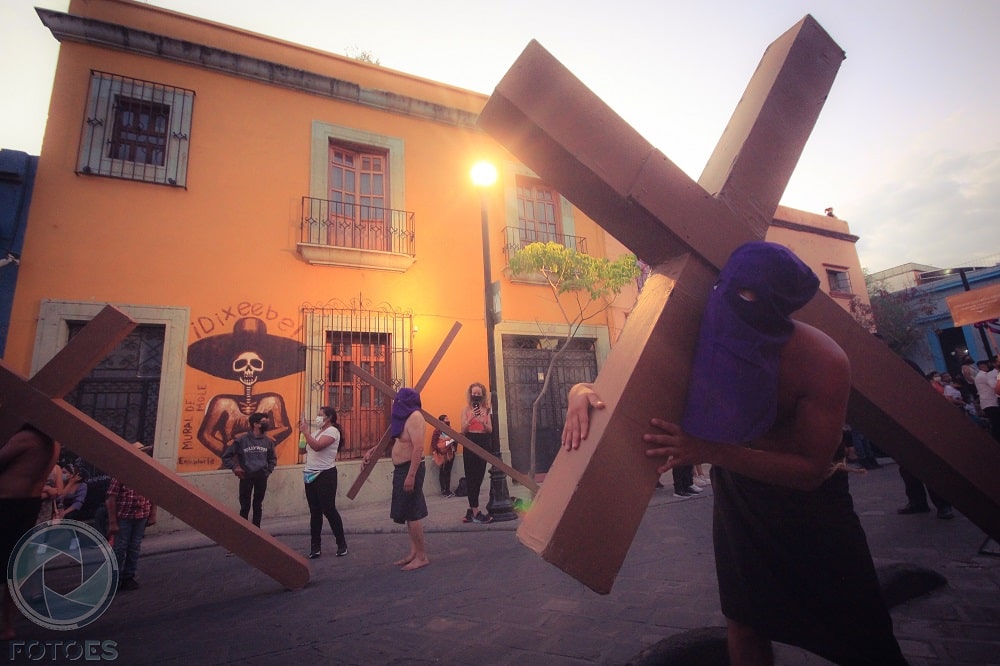 Procesión del Silencio en la Ciudad de Oaxaca