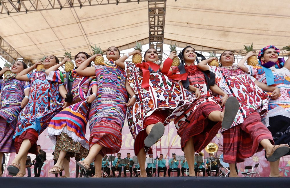 Oaxaca comparte la magia de la Guelaguetza en Iztapalapa, CDMX