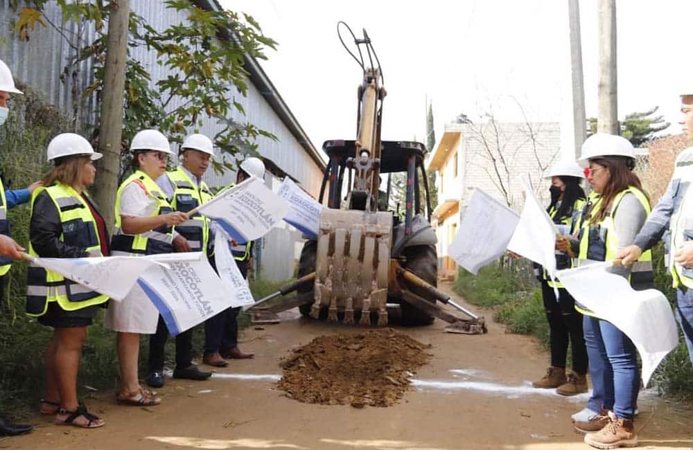 Avanza Chente Castellanos con obras de pavimentación en Xoxocotlán