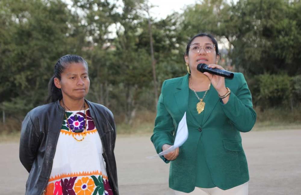Suman esfuerzos la diputada federal Irma Juan Carlos y la edil Gaby Díaz