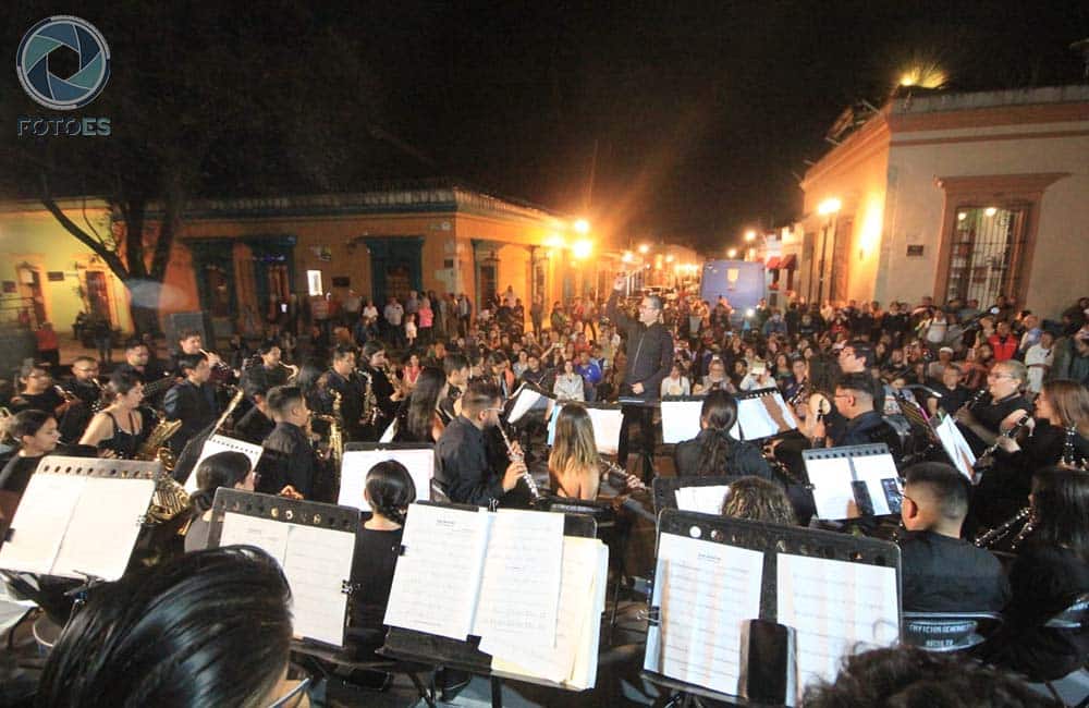 Banda Sinfónica de la UAZ ofrece concierto en Oaxaca en colaboración con la UABJO