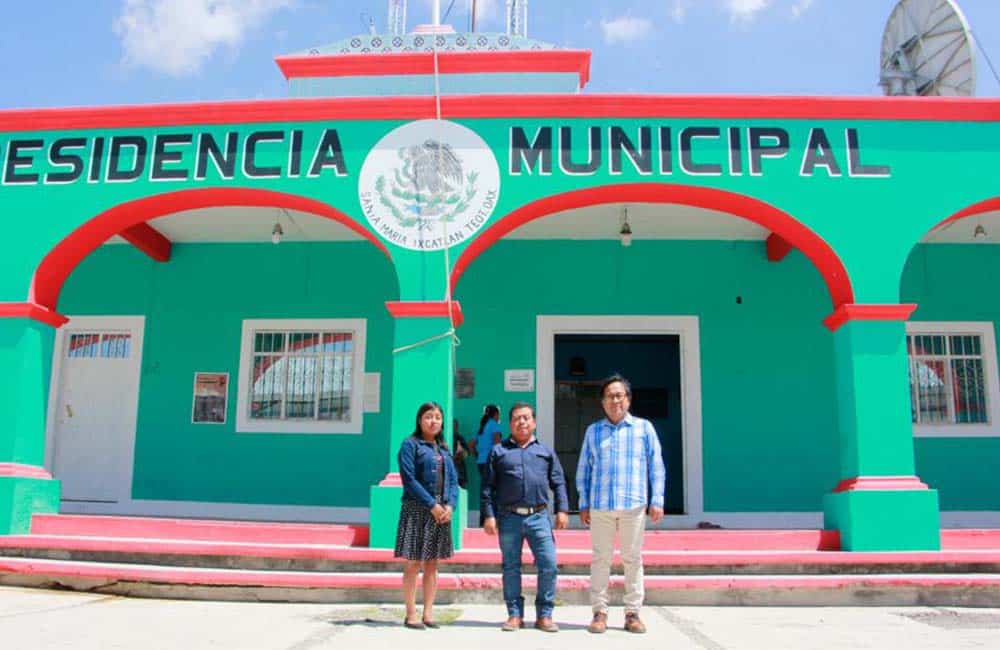 Presenta Seculta en Ixcatlán proyecto para promover la revitalización del ixcateco