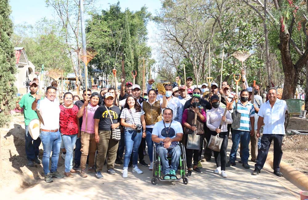 Realizan Mega Tequio para rescate del Panteón Municipal de San Jacinto Amilpas