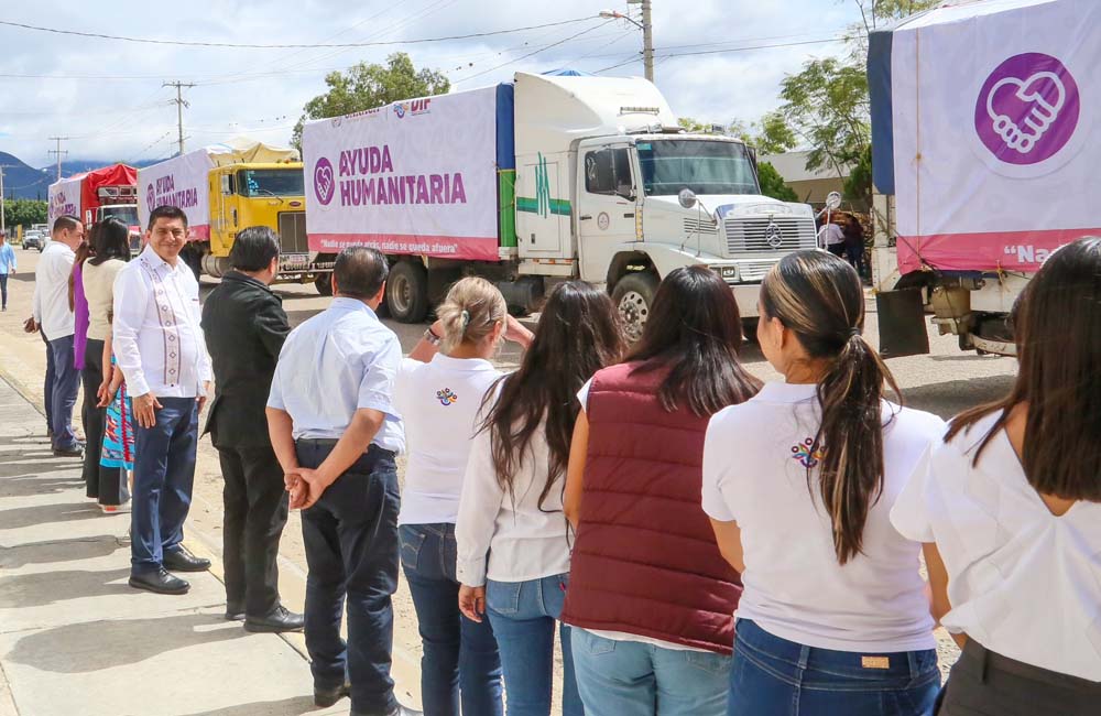 Respalda DIF Oaxaca al pueblo de Guerrero con 132 toneladas de alimentos