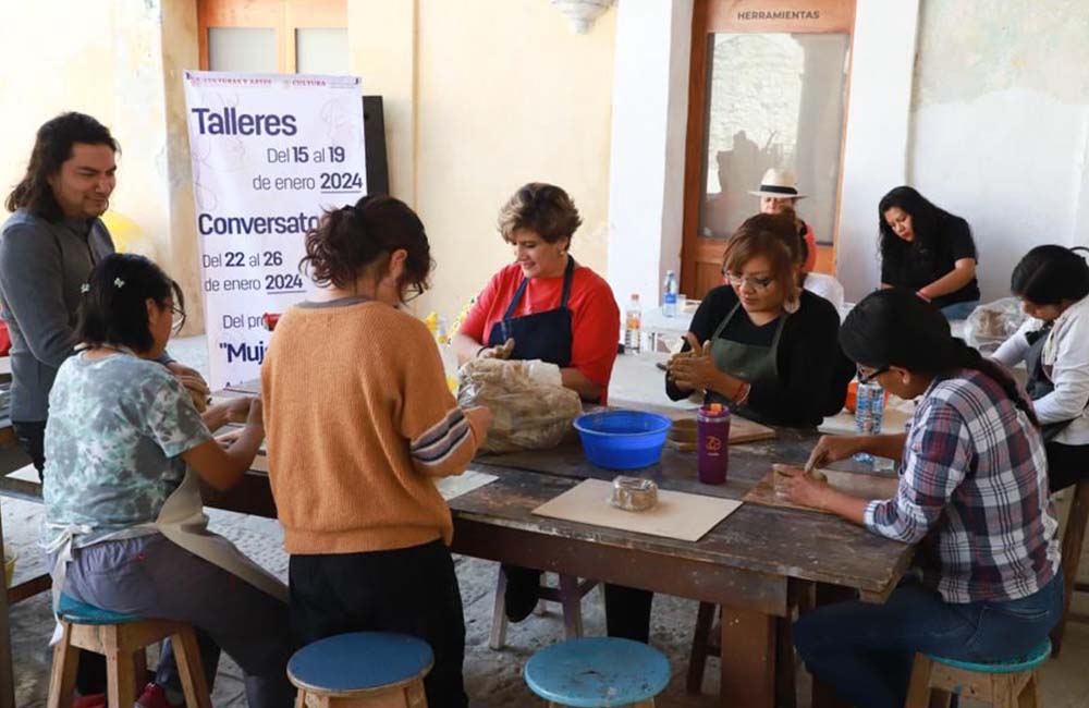 Seculta Oaxaca impulsa talleres para mujeres en artes visuales